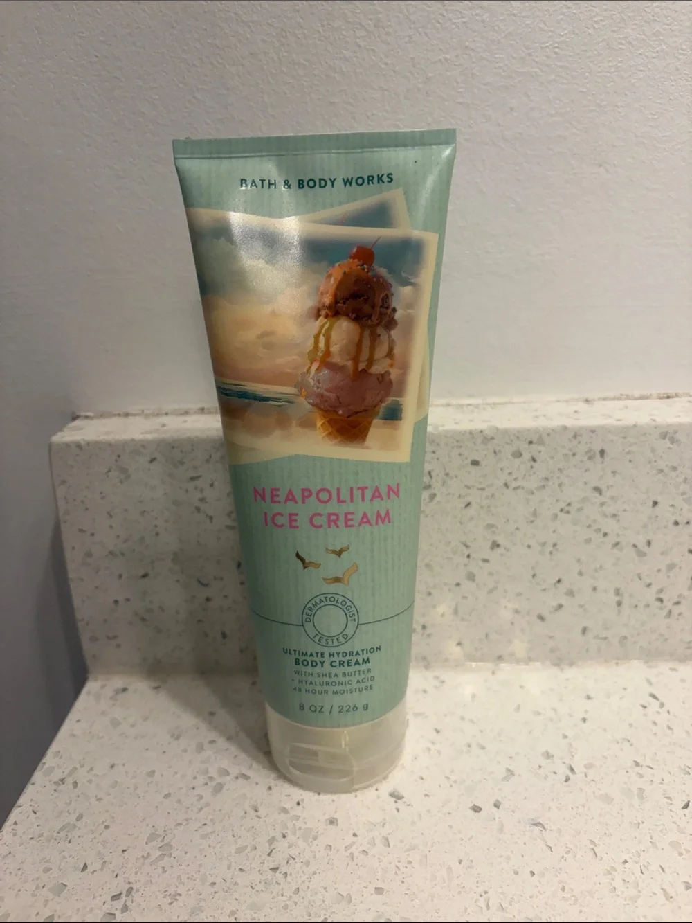 Bath and body works  Neapolitan, ice cream, shower gel and lotion set